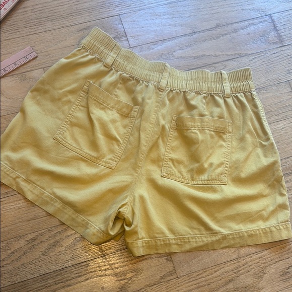 Gap shorts - Picture 8 of 9